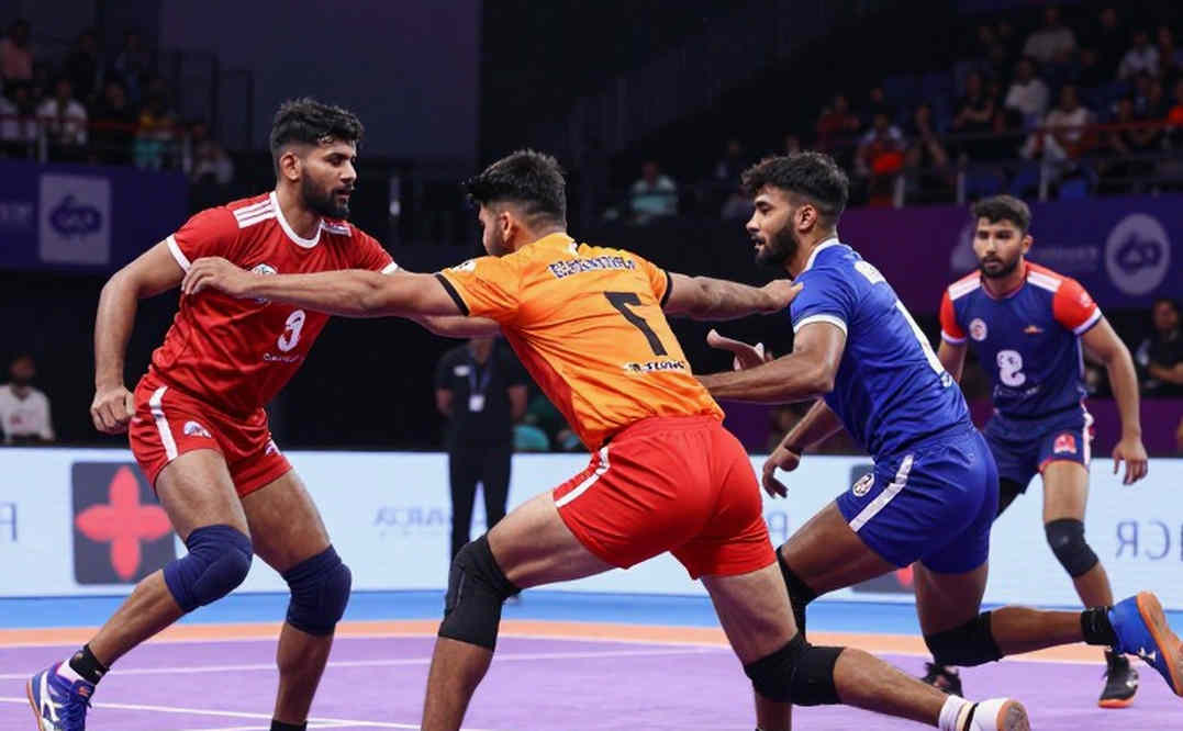 ৪৮-২৪: ভারতের নারী কাবাডি সেমিফাইনাল জয় যেভাবে আসল প্রশ্নটা ঢেকে দিচ্ছে