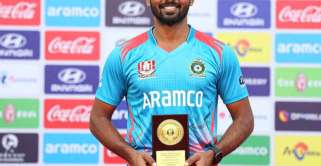 স্মৃতি মন্দানার যুগ শুরু, কিন্তু আসল যুদ্ধটা মাঝের ওভারে