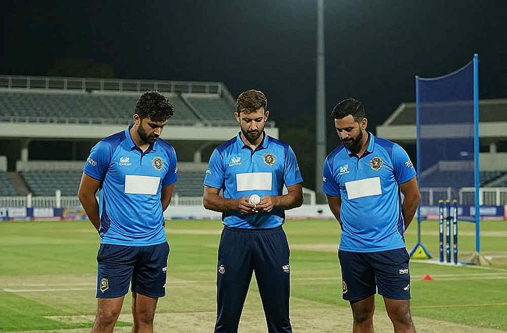খাতার ফাঁক: বিপিএল আর এশিয়া কাপের টাকা কোথায় গিয়ে থামে